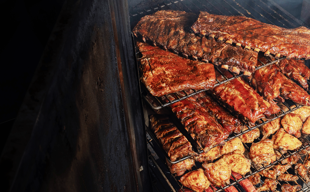 Ribs e frango no fumeiro